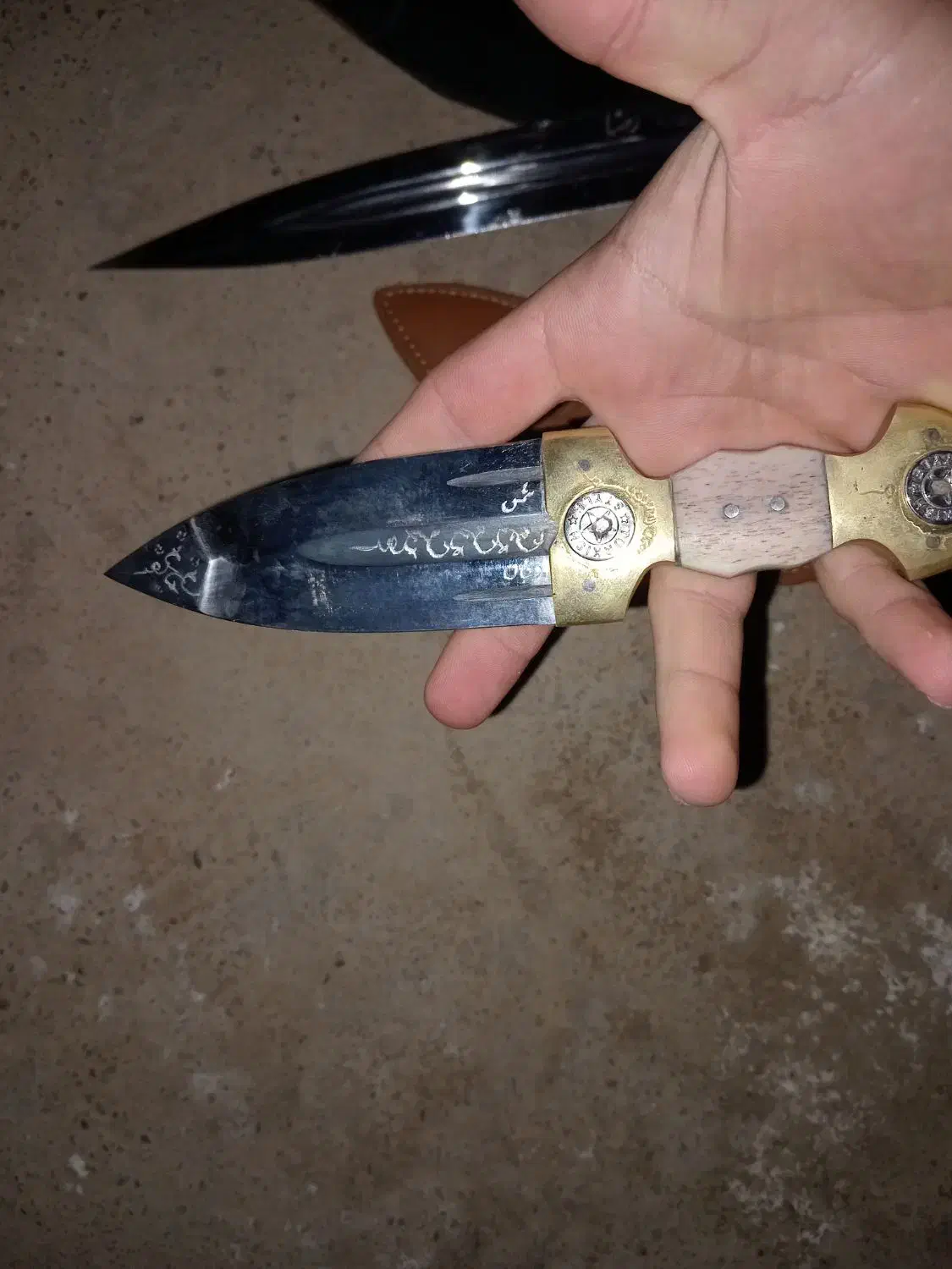 چاقو|کوهنوردی و کمپینگ|بجنورد, |دیوار