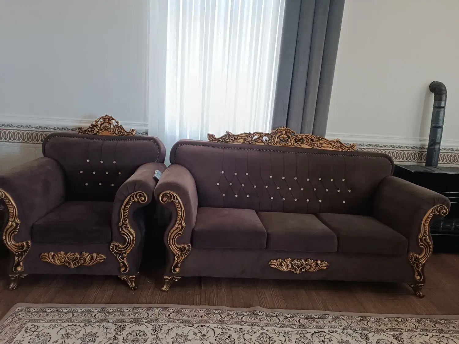 مبل ۷نفره تمیزوتازه|مبلمان خانگی و میز عسلی|بهار, |دیوار