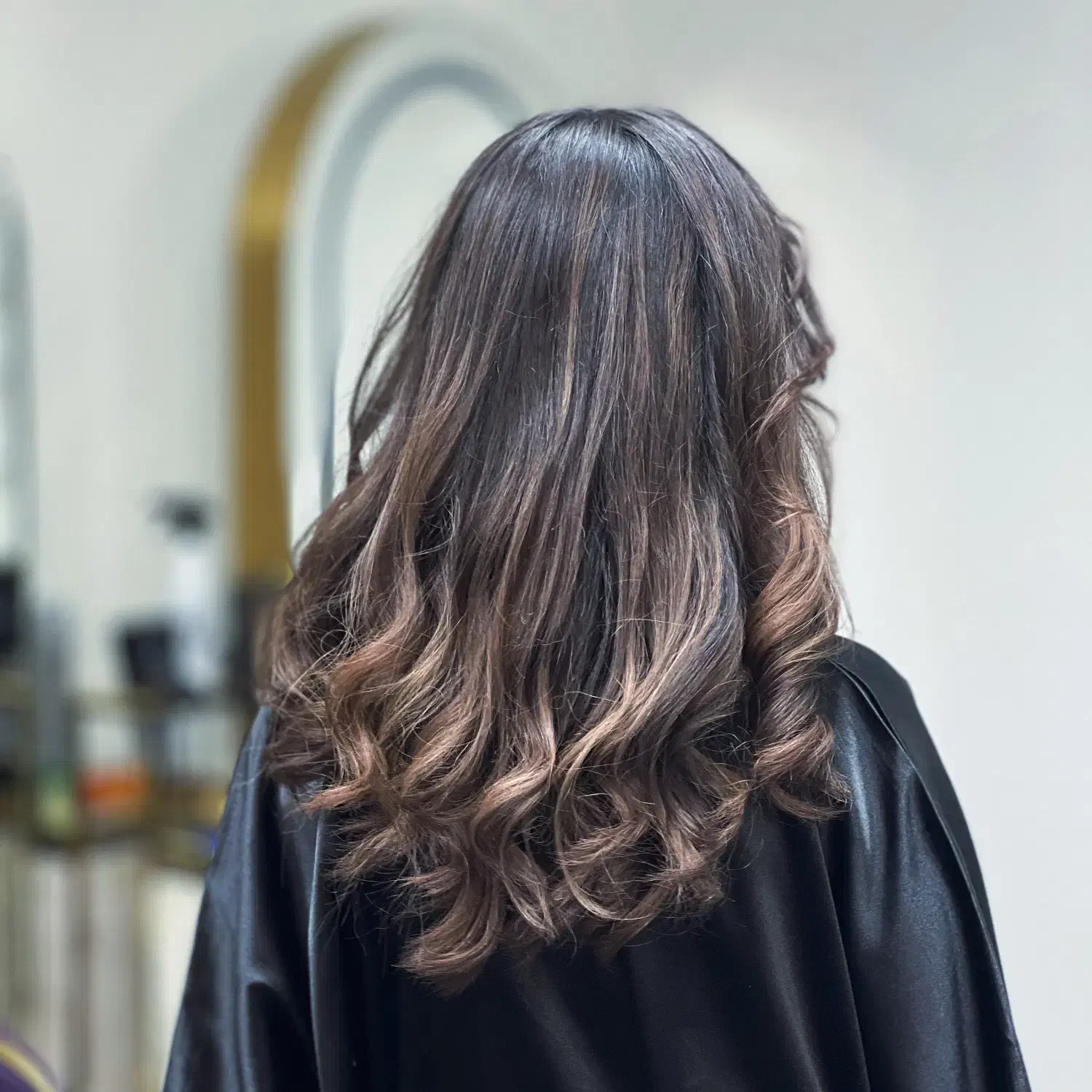 آموزش رنگمومش آمبره بالیاژ دبی ایران استخدام خدمات|خدمات آرایشگری و زیبایی|تهران, زعفرانیه|دیوار