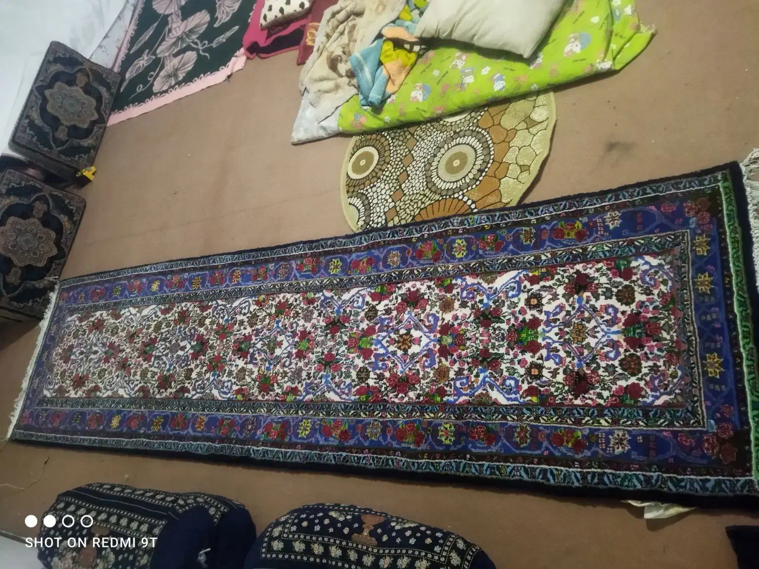 کناره دست باف|فرش|تهران, آرارات|دیوار