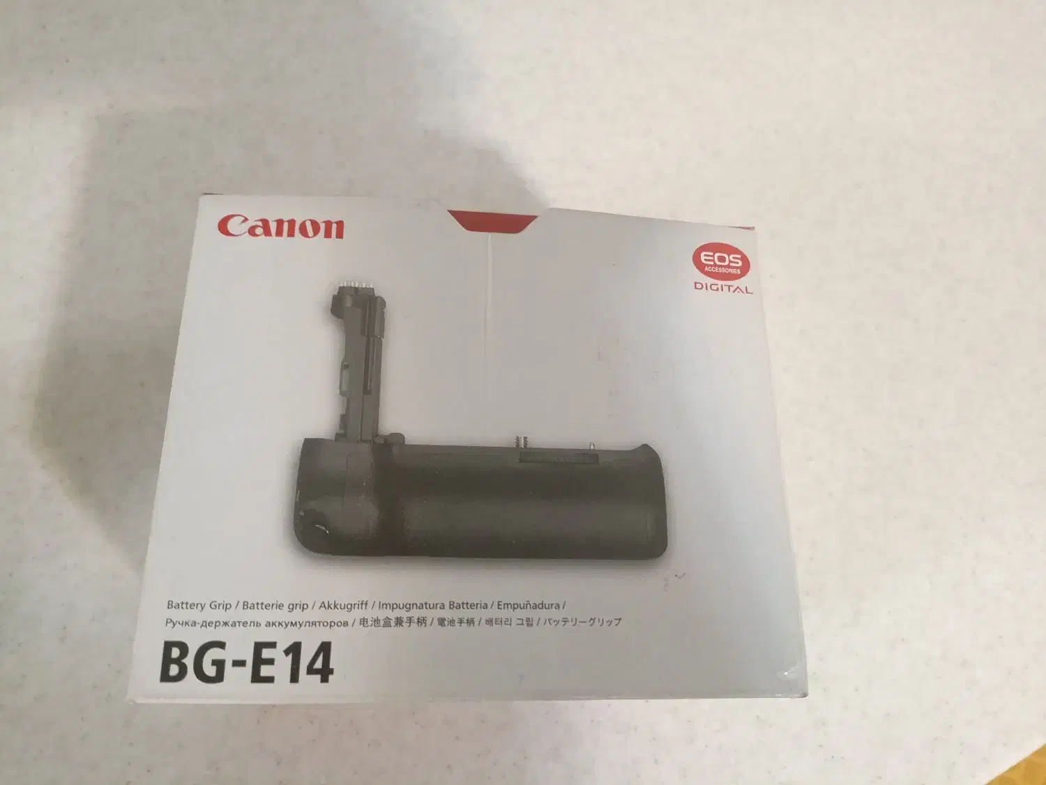 گریپ دوربین کنون|دوربین عکاسی و فیلم‌برداری|تبریز, |دیوار