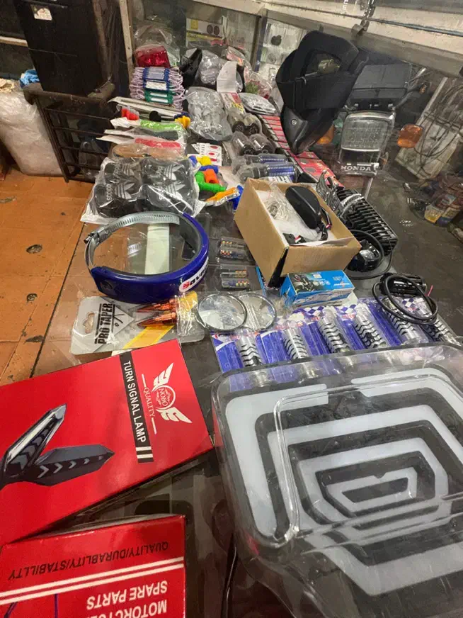 لوازم یدکی موتور و دوچرخه|قطعات یدکی و لوازم جانبی|پاکدشت, پاکدشت (مامازند)|دیوار