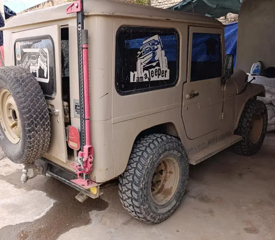 جیپ صحرا|خودرو کلاسیک|سیرجان, |دیوار