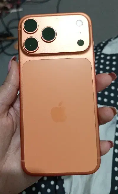 گوشی ۱۷ پرومکس|موبایل|بوشهر, |دیوار