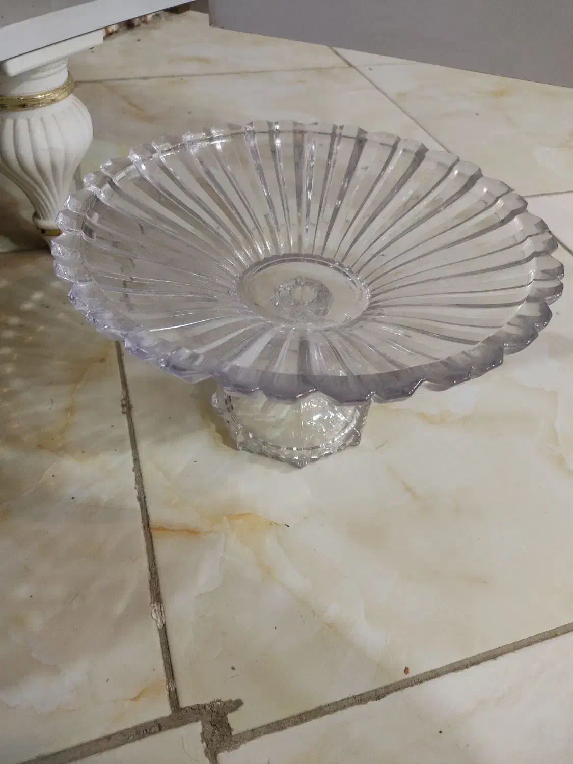 یک دست بستنی خوری و یک جا میوه ای|ظروف سرو و پذیرایی|شاهین‌شهر, طالقانی|دیوار