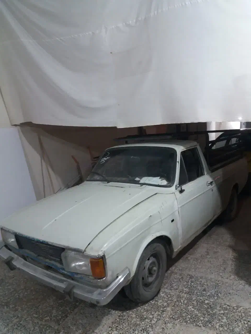 پیکان وانت سفید رنگ مدل 78 موتوری تازه تعمیر|خودرو سواری و وانت|خمینیشهر, |دیوار