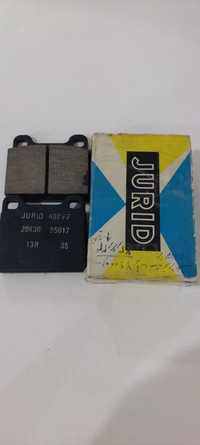 لنت ترمز بنز مدل E280|قطعات یدکی و لوازم جانبی|اسلامشهر, شهرک مهدیه|دیوار