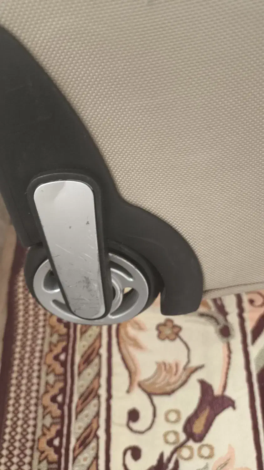 چمدان  برند سامیت|کیف، کفش، کمربند|قم, انسجام|دیوار