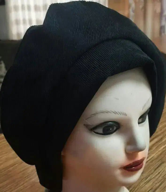 کلاه فرانسوی پاییزی|لباس|رشت, پاستوریزه|دیوار