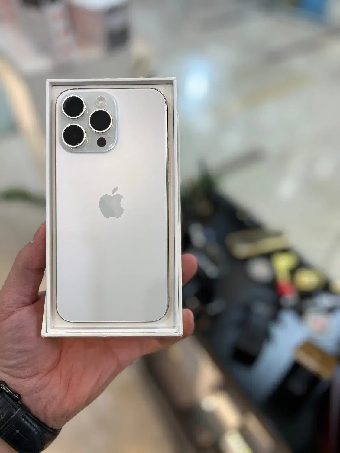 آیفون ۱۵ پرو مکس|موبایل|تهران, تجریش|دیوار