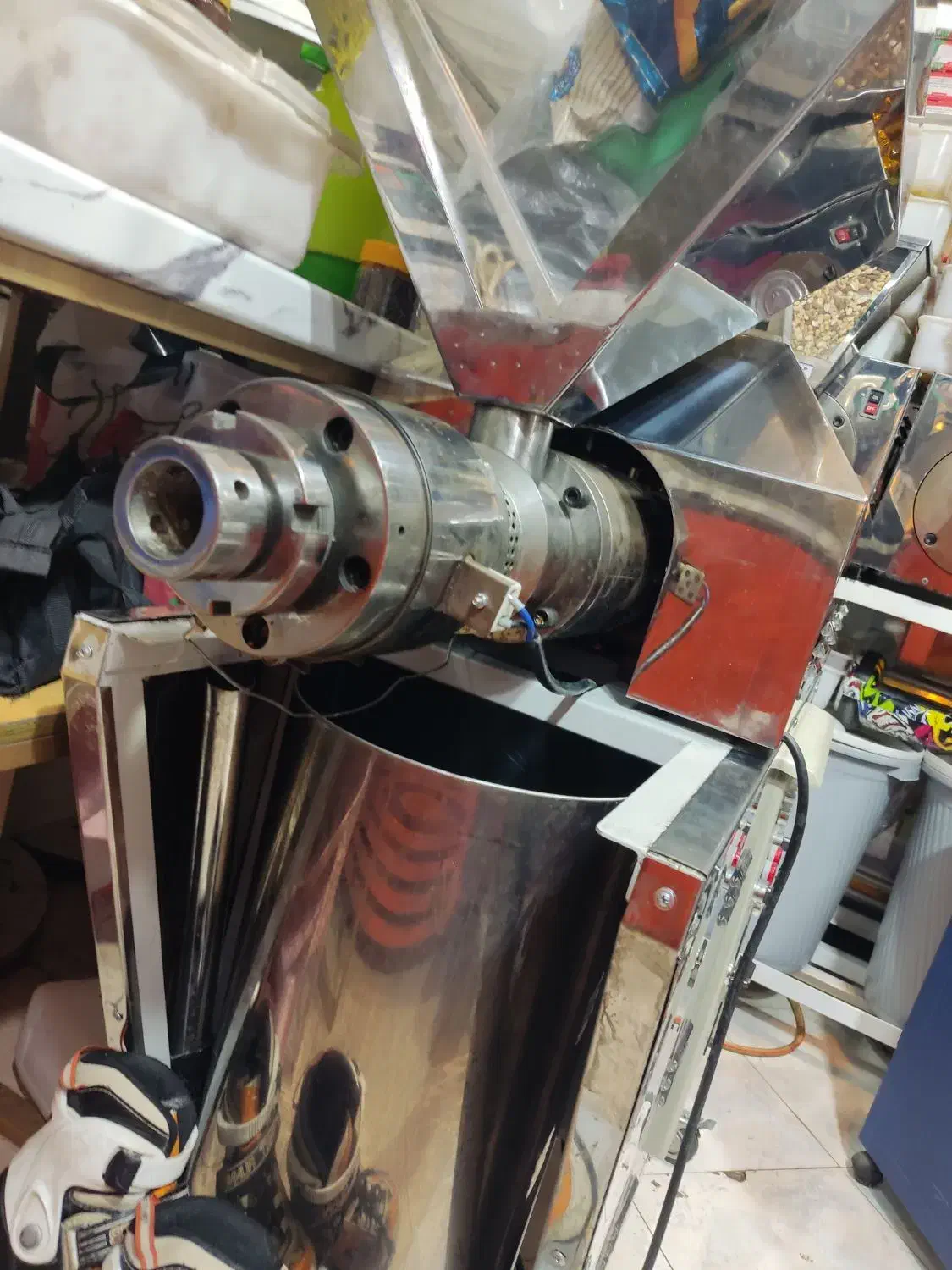 دستگاه روغن گیری کالیبر 75|سایر لوازم برقی|شیراز, منطقه هوایی شهید دوران|دیوار