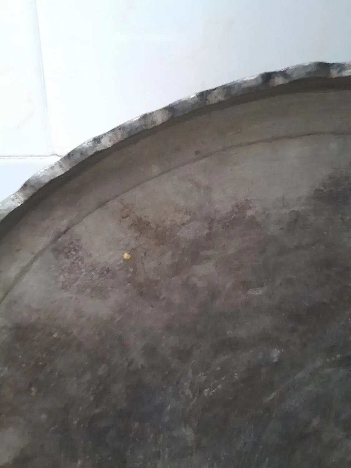 سینی مسی قدیمی|ظروف سرو و پذیرایی|شاهین‌شهر, شهرک گلدیس|دیوار