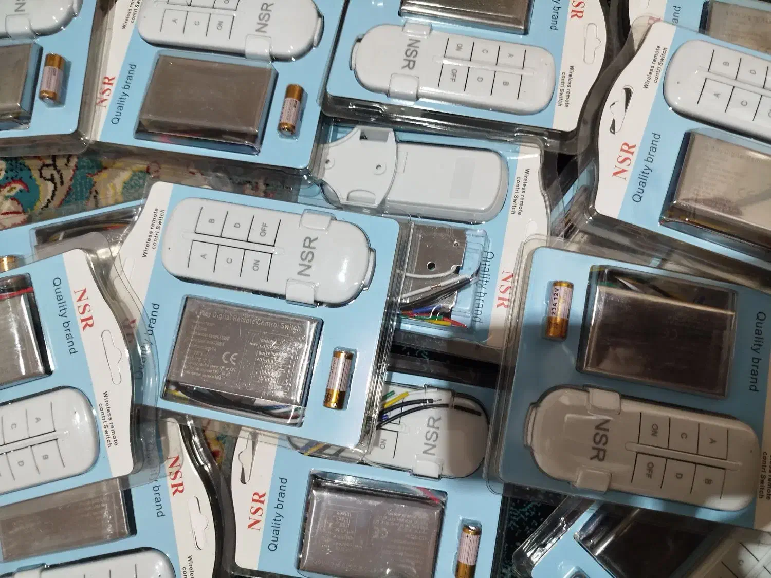 هوشمند کردن لامپهای منزل|لامپ و چراغ|زاهدان, |دیوار