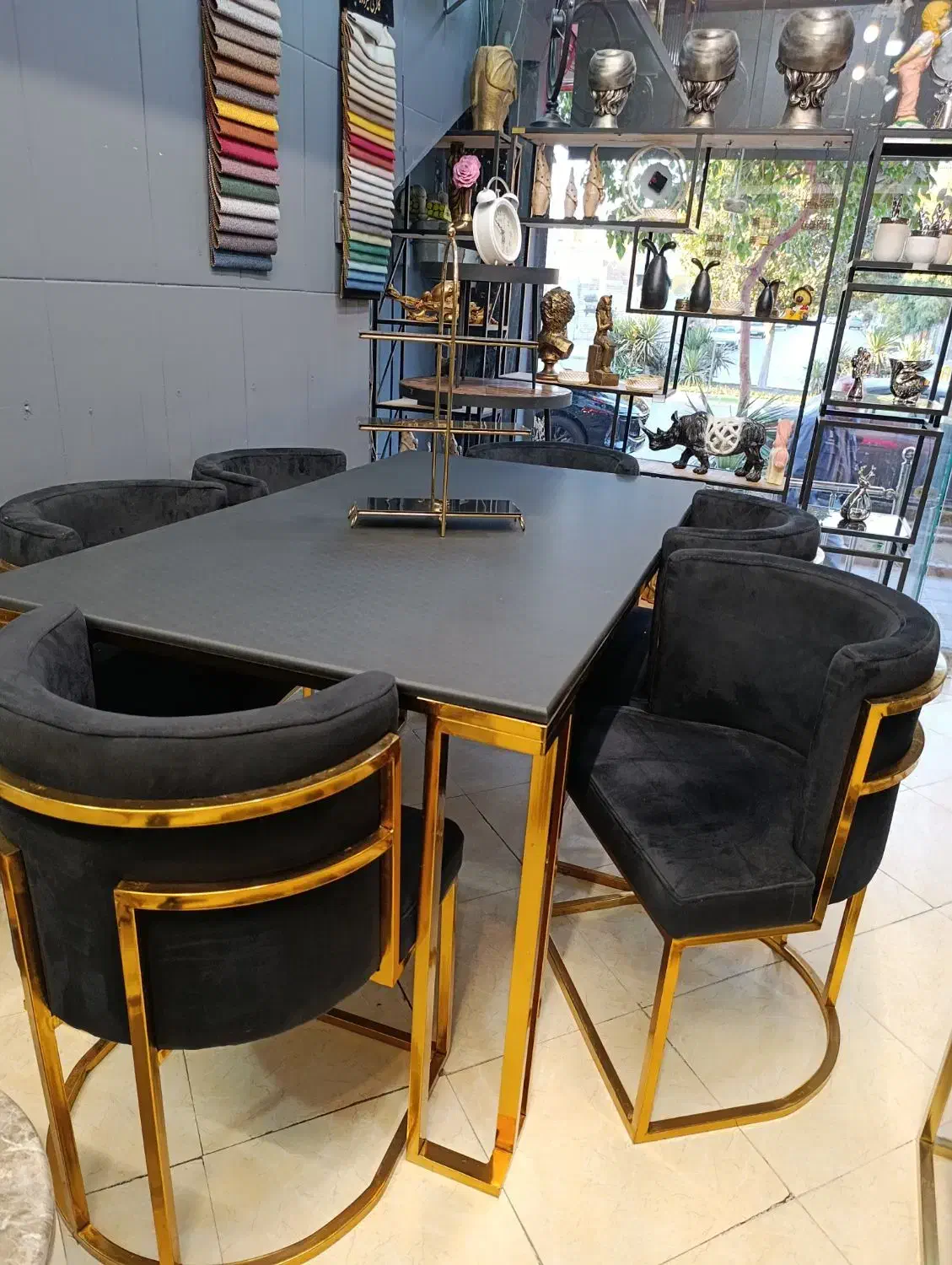 جلومبلی میز نهارخوری پایه رادیاتی سه خط فلز پاف|مبلمان خانگی و میز عسلی|مشهد, ولیعصر (شهرک غرب)|دیوار