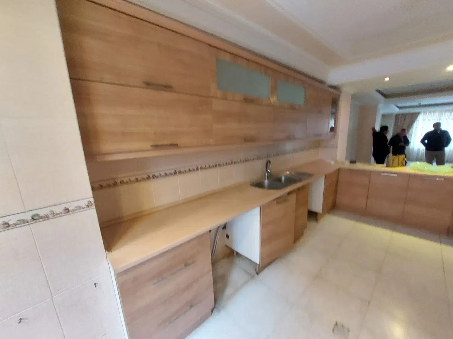 فروش کابینت دس دوم ام دی اف و کمد دیواری یکجا|مصالح و تجهیزات ساختمان|تبریز, |دیوار