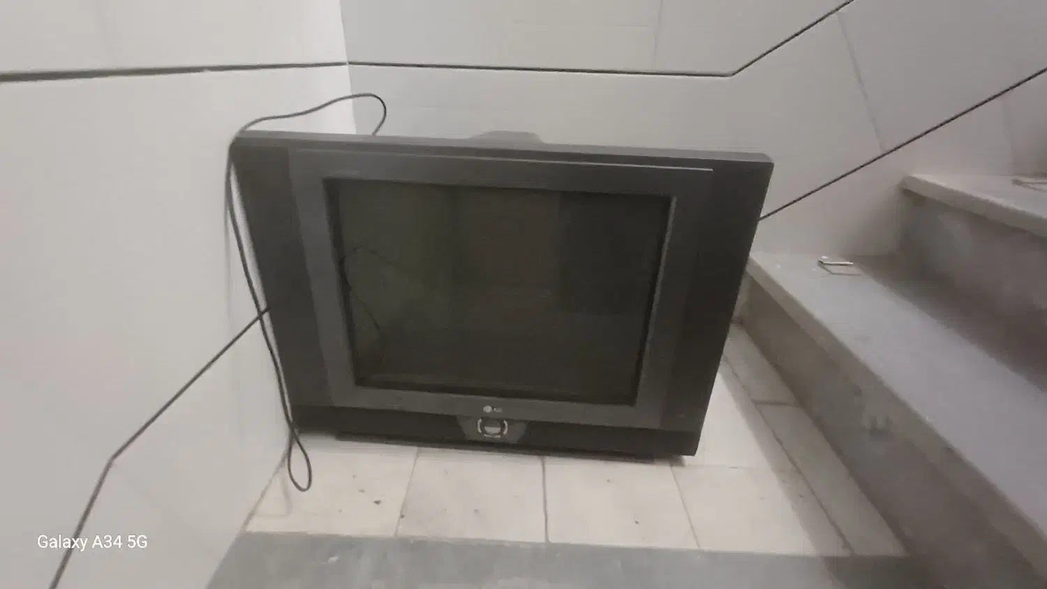 تلویزیون ال جی|تلویزیون و پروژکتور|خمینی‌شهر, |دیوار