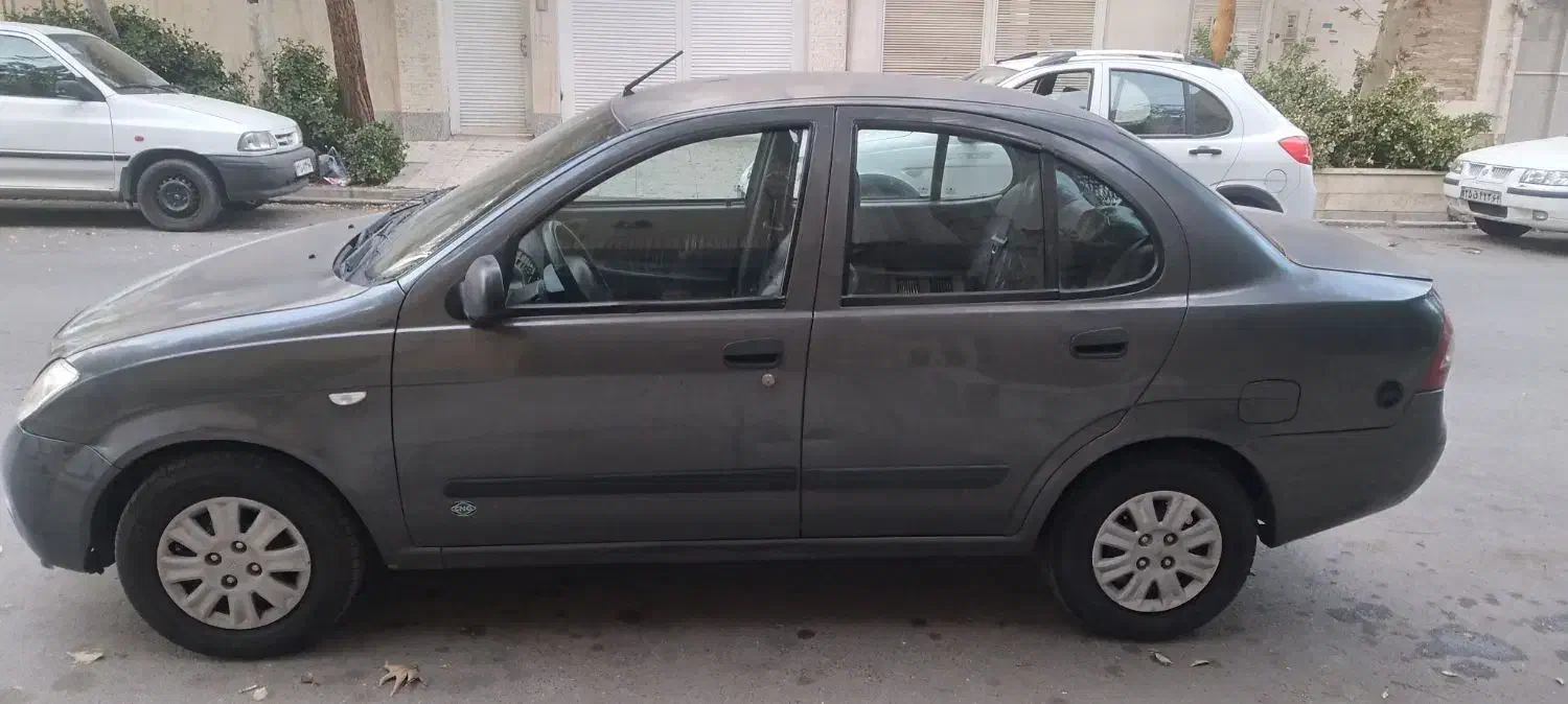 تیبا ۹۳ دوگانه کارخانه|خودرو سواری و وانت|مشهد, دانشجو|دیوار