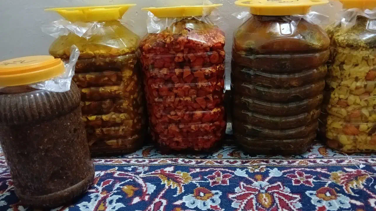 فروش ترشی خانگی|خوردنی و آشامیدنی|اهواز, معین زاده|دیوار