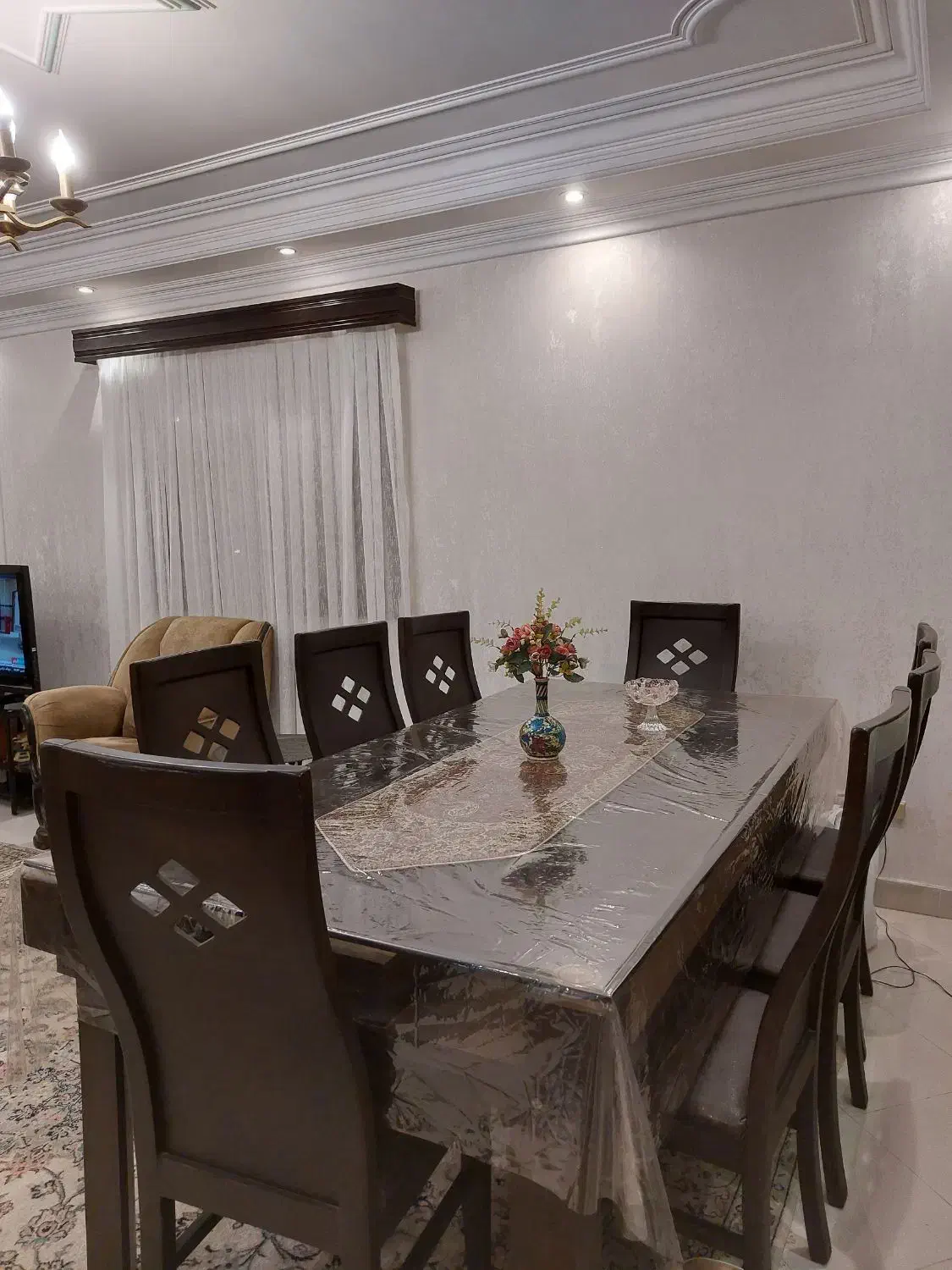 فروش میز ناهارخوری ۸ نفره|میز و صندلی غذاخوری|رشت, دیلمان|دیوار