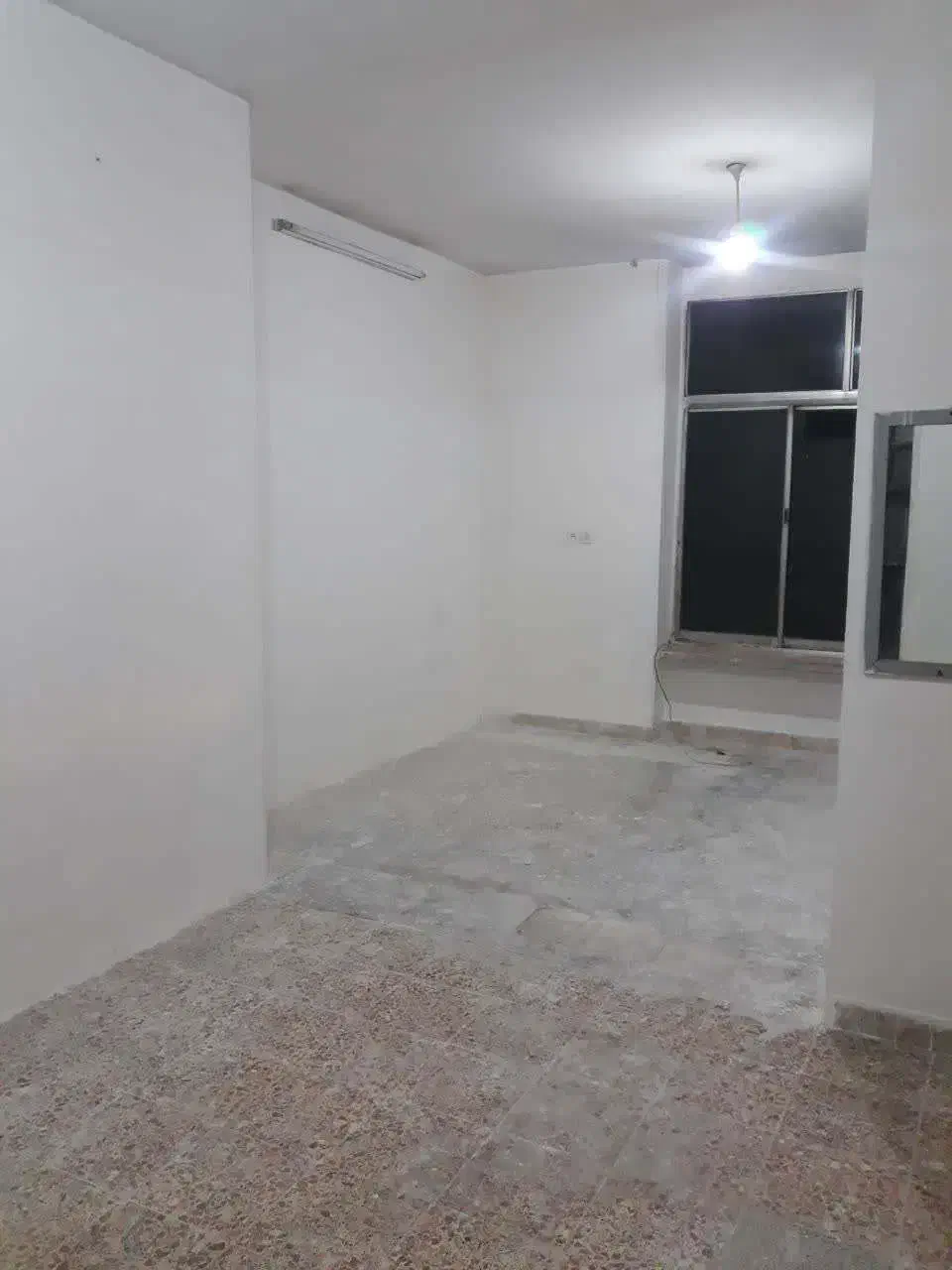 طبقه همکف حاشیه خیابان شیرودی|اجارهٔ خانه و ویلا|مشهد, هفده شهریور|دیوار