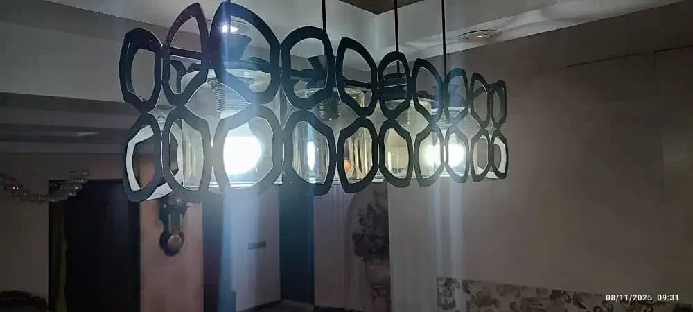 لوستر کاملا نو و سالم|لوستر و چراغ آویز|کرج, کلاک بالا|دیوار