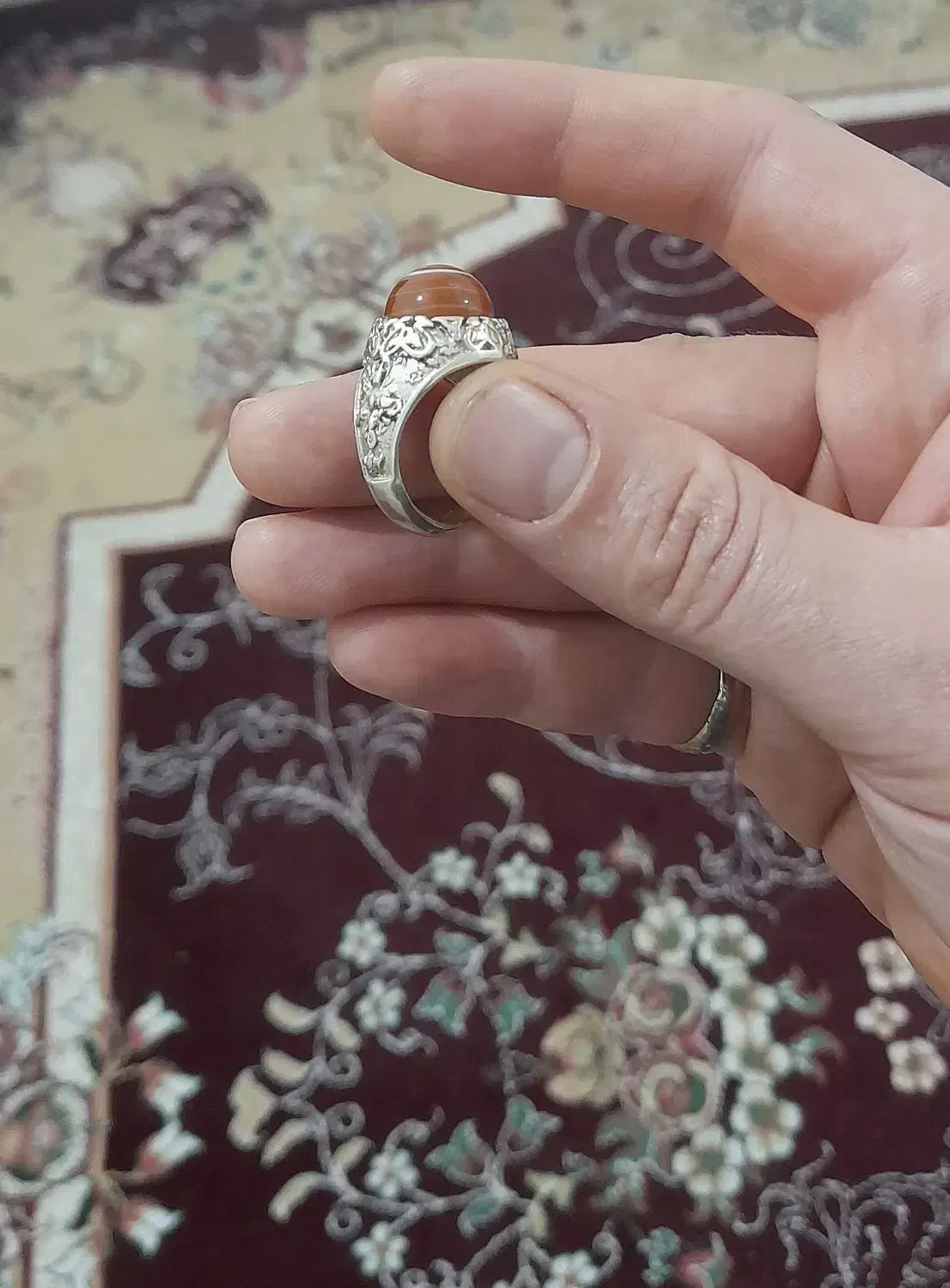 انگشتر بابا قوری تک چشم    حراج|بدلیجات|برازجان, |دیوار