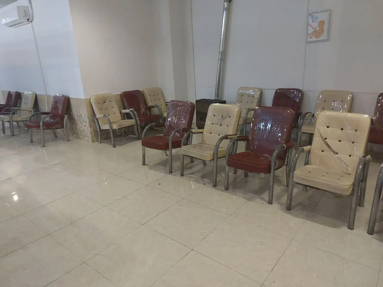 وسایل اداری از صندلی تک ..کانتر..صندلی چرخشی|مبلمان اداری|اسلام‌شهر, زرافشان|دیوار