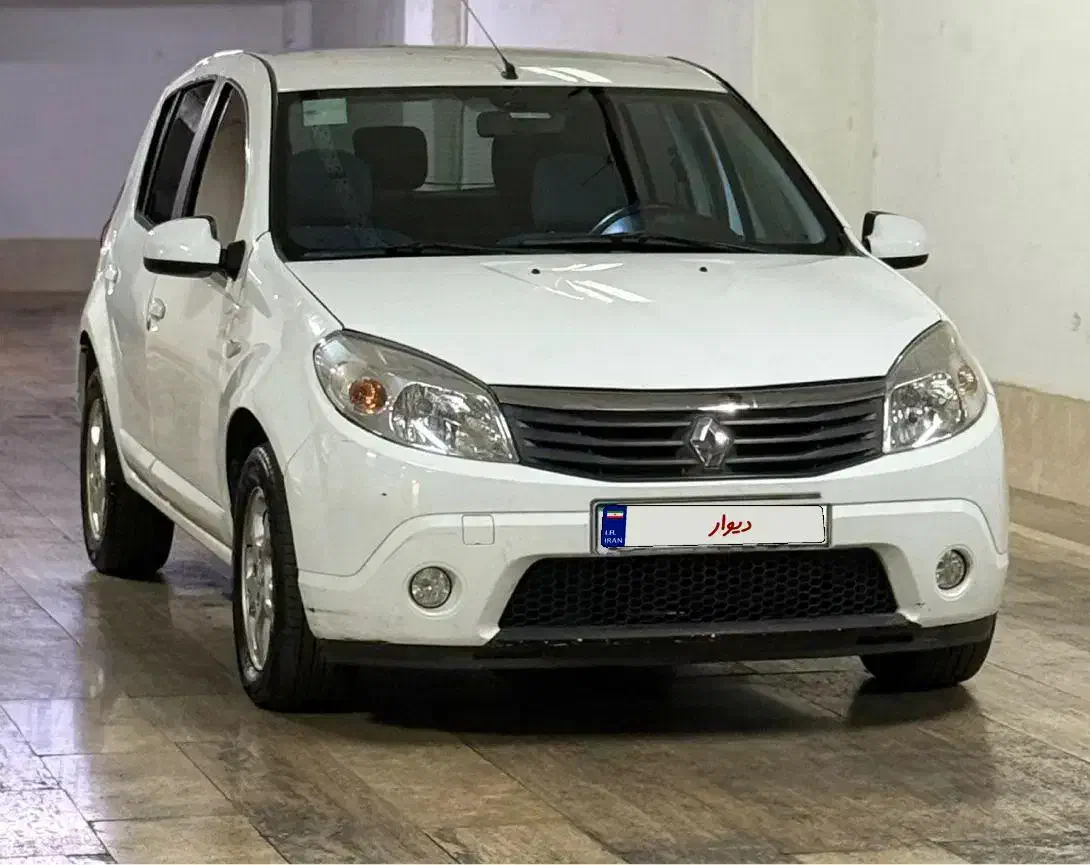 رنوساندرو اتومات سال ۹۵ بی رنگ|خودرو سواری و وانت|آمل, |دیوار