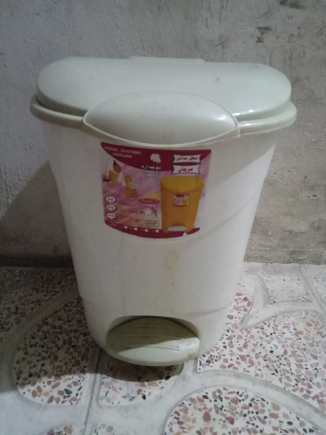 سطل زباله سالم|لوازم نظافت|نسیم‌شهر, |دیوار