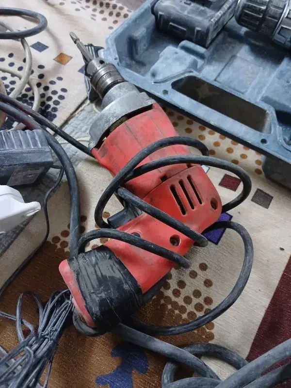 ۳ عدد دریل|ابزارآلات|اصفهان, رکن الدوله شرقی|دیوار