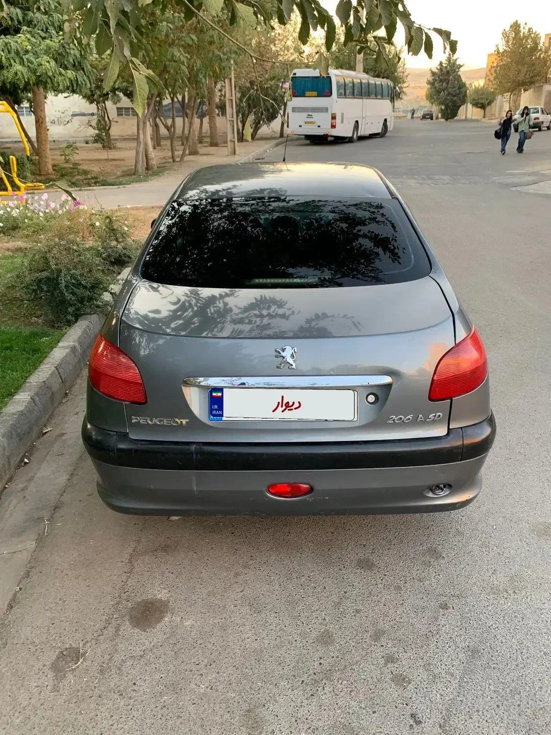 ۲۰۶ صندوقدار اتوماتیک|خودرو سواری و وانت|کرج, باغستان|دیوار