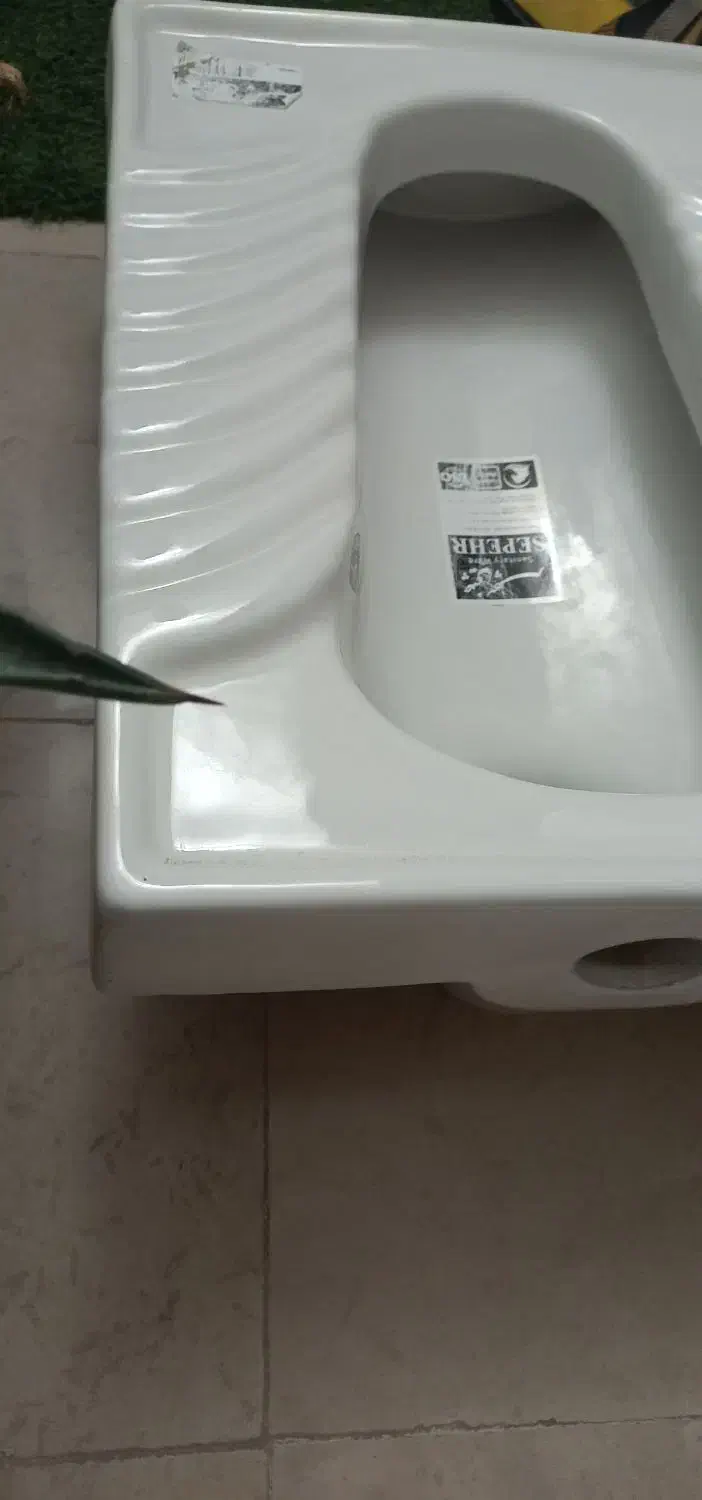 یک عدد کاسه توالت در حد نو|لوازم سرویس بهداشتی|پاکدشت, شهرک انقلاب|دیوار