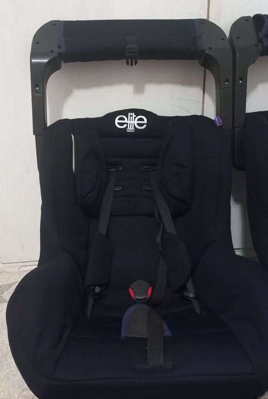 صندلی کودک|تخت و صندلی بچه|هشتگرد, فاز ۱ مهستان|دیوار