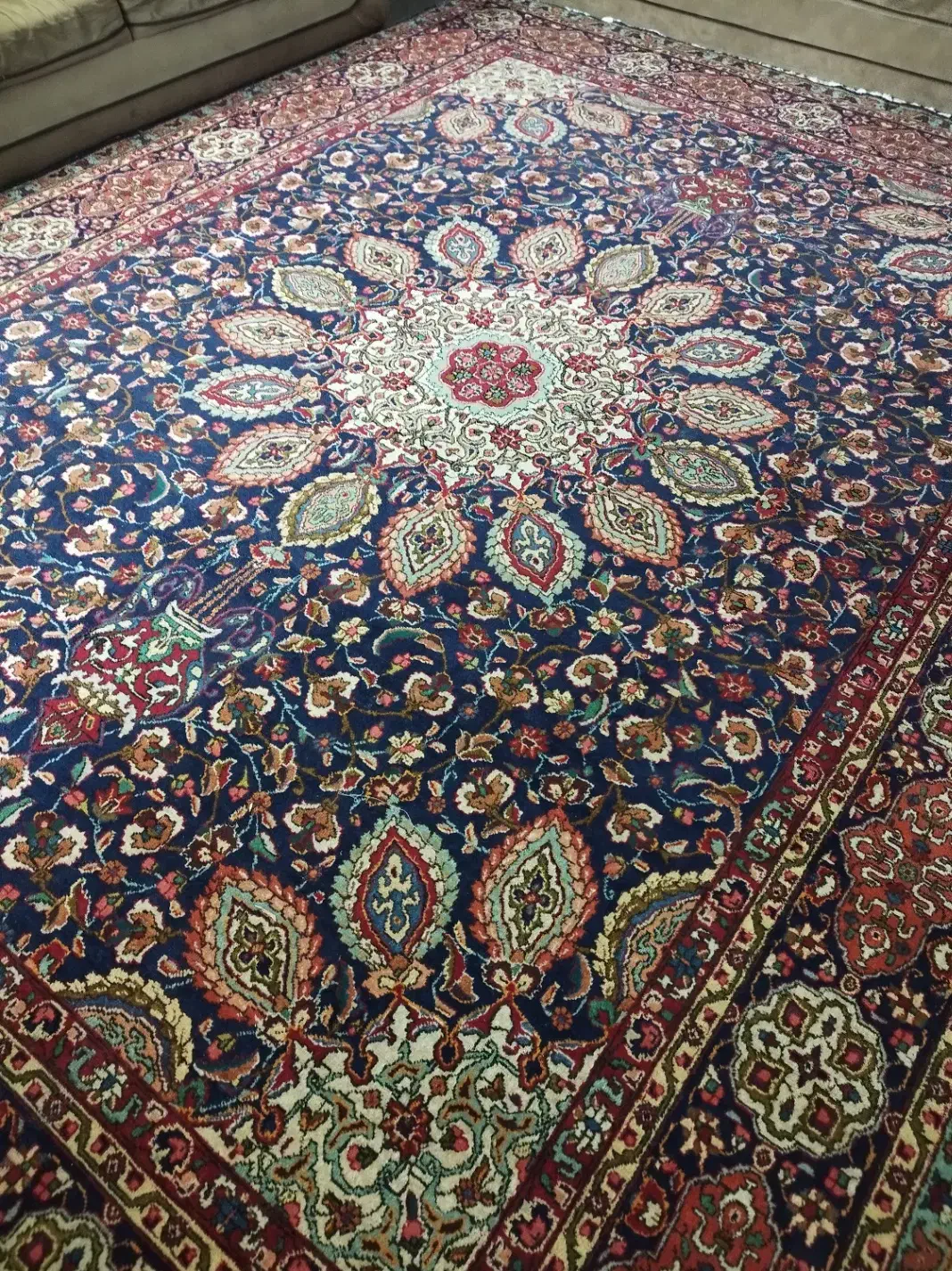 فروش فرش دستباف|فرش|آمل, |دیوار