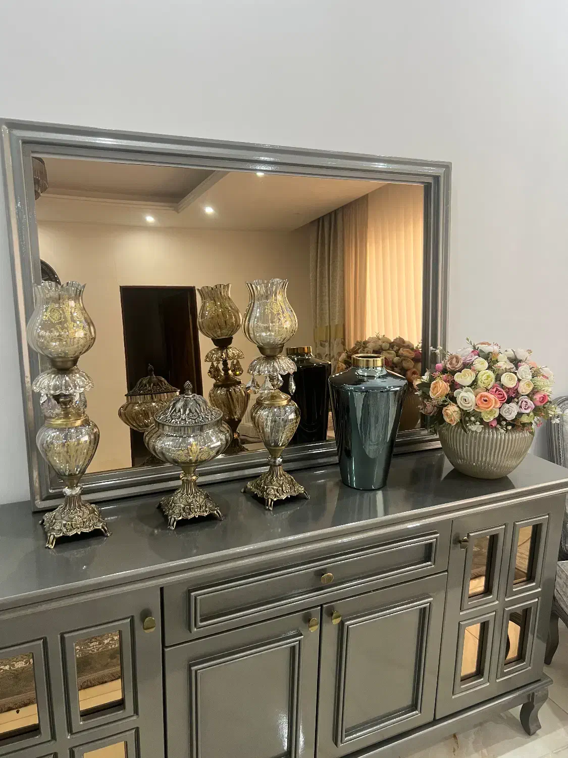 گلوگلدان و سته شمعدان و شگلات خوری خارجی درحدنونو|صنایع دستی و سایر لوازم تزئینی|صباشهر, |دیوار