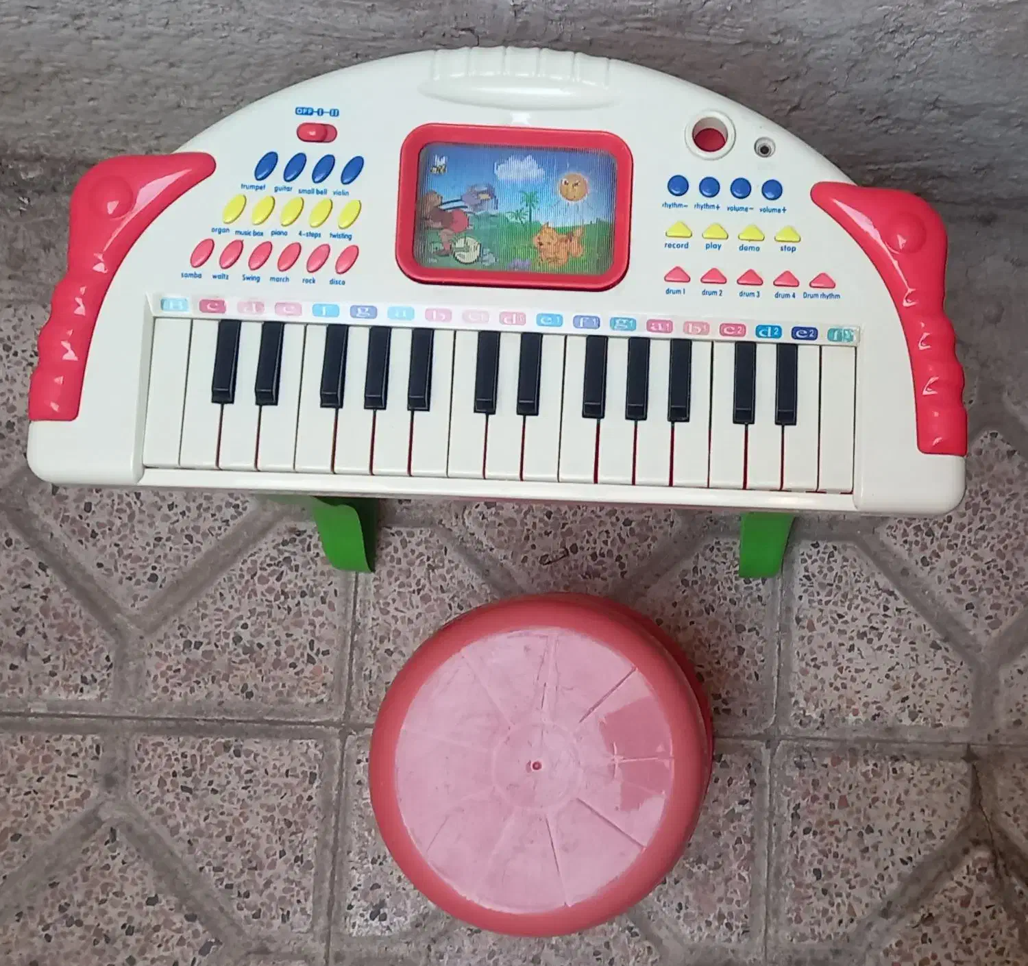 تعدادی اسباب بازی سالم و تمیز|اسباببازی بچه|تبریز, |دیوار