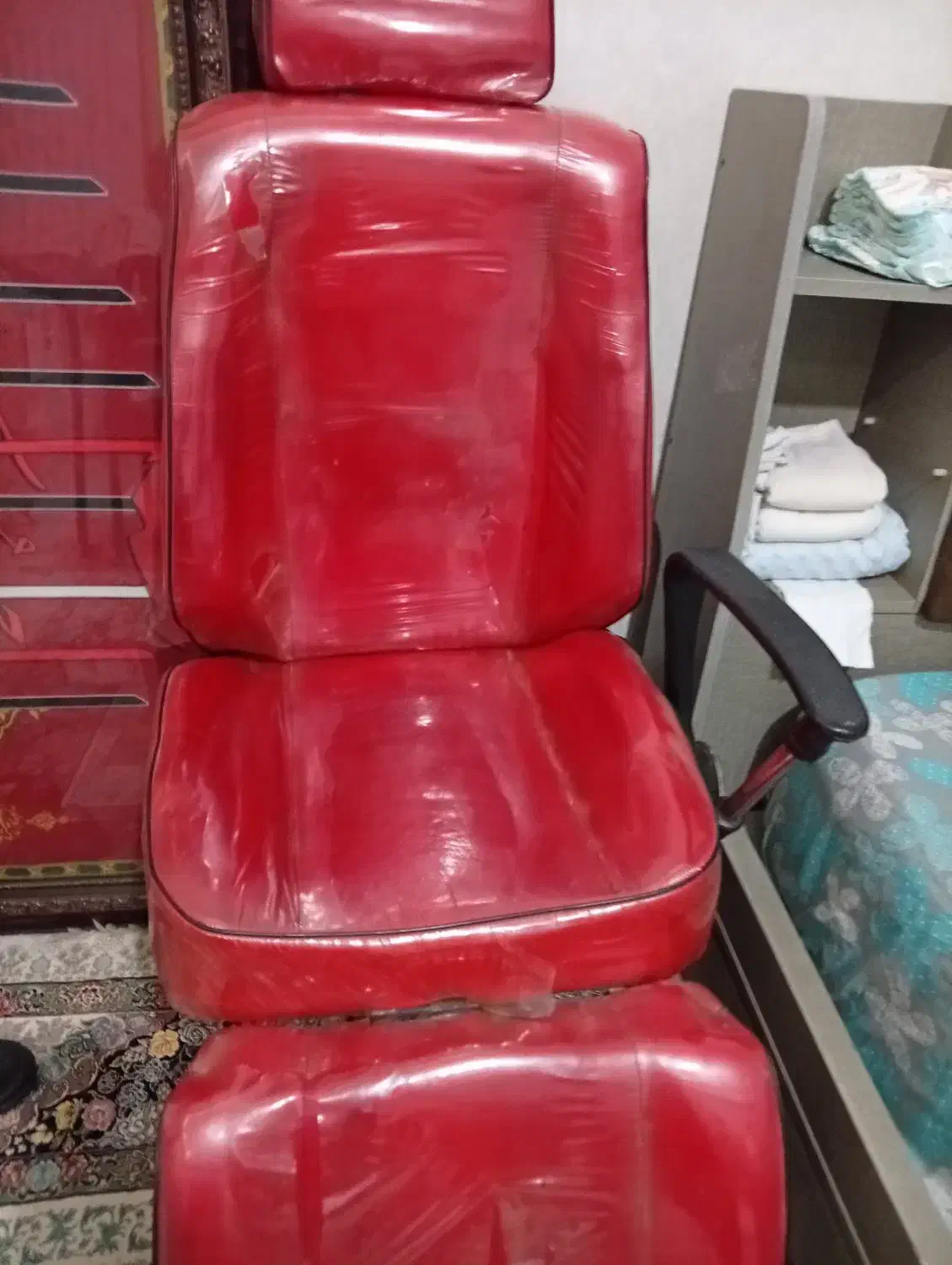 صندلی|صندلی و نیمکت|قدس, شهر‌قدس|دیوار