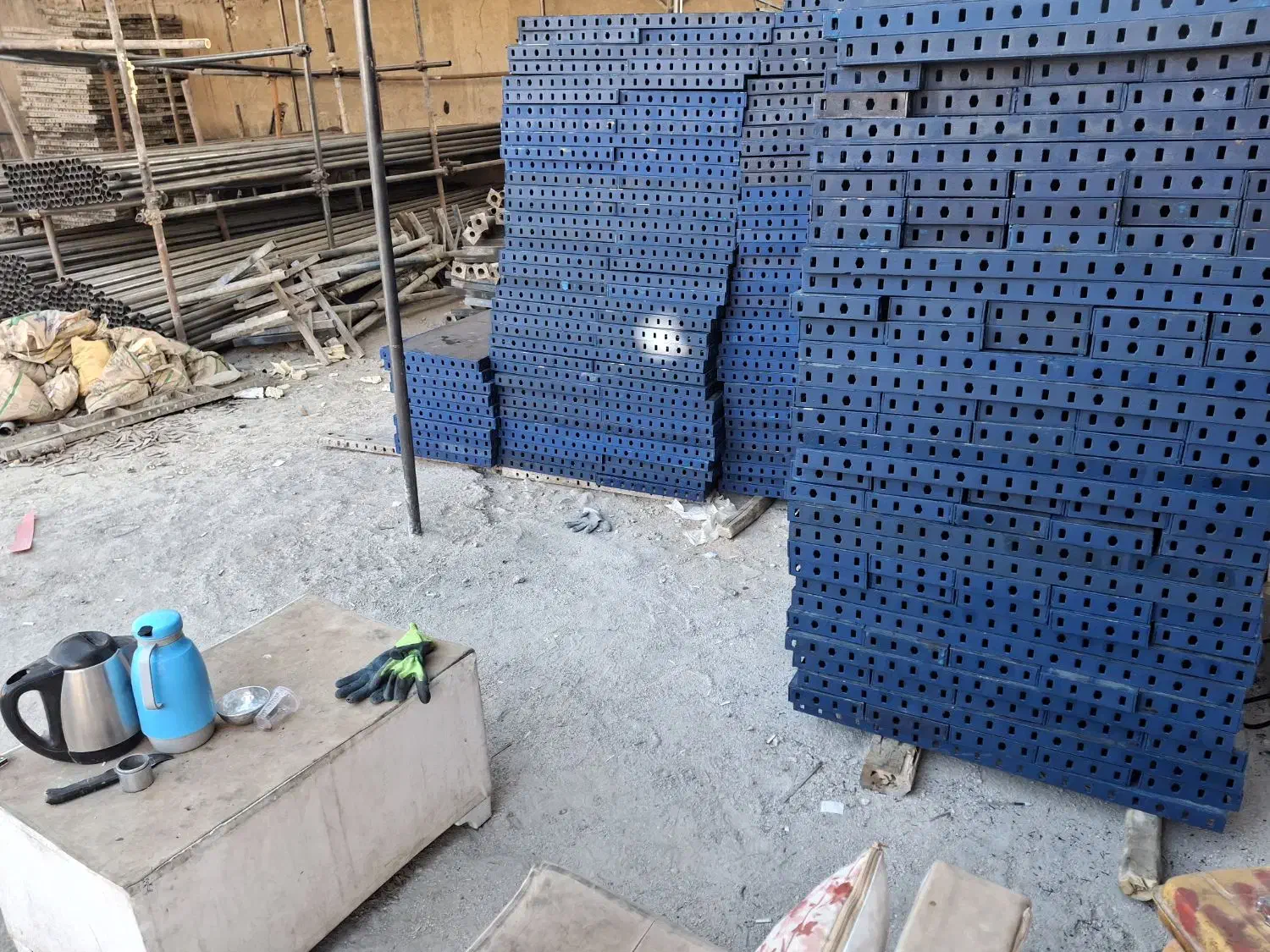 خرید فروش اجاره  لوله داربست  انواع  قالب فلزی|خدمات پیشه و مهارت|خرم‌آباد, |دیوار