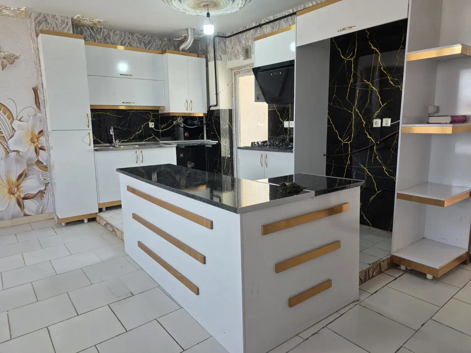 مشاور املاک مرکزی دیپلمات درپیشوا/قرچک/ورامینziton|فروش آپارتمان|پیشوا, |دیوار