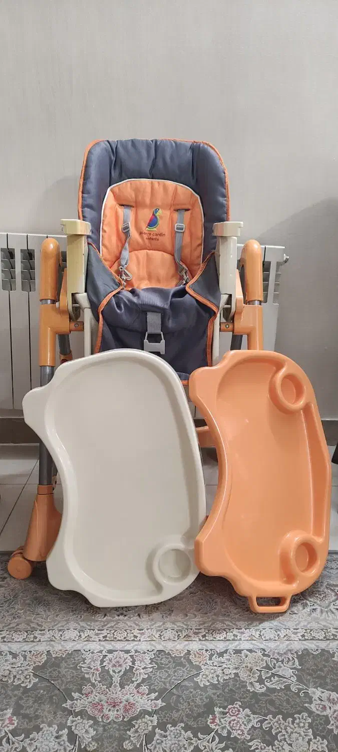 صندلی غذای کودک|تخت و صندلی بچه|رباطکریم, رباطکریم|دیوار