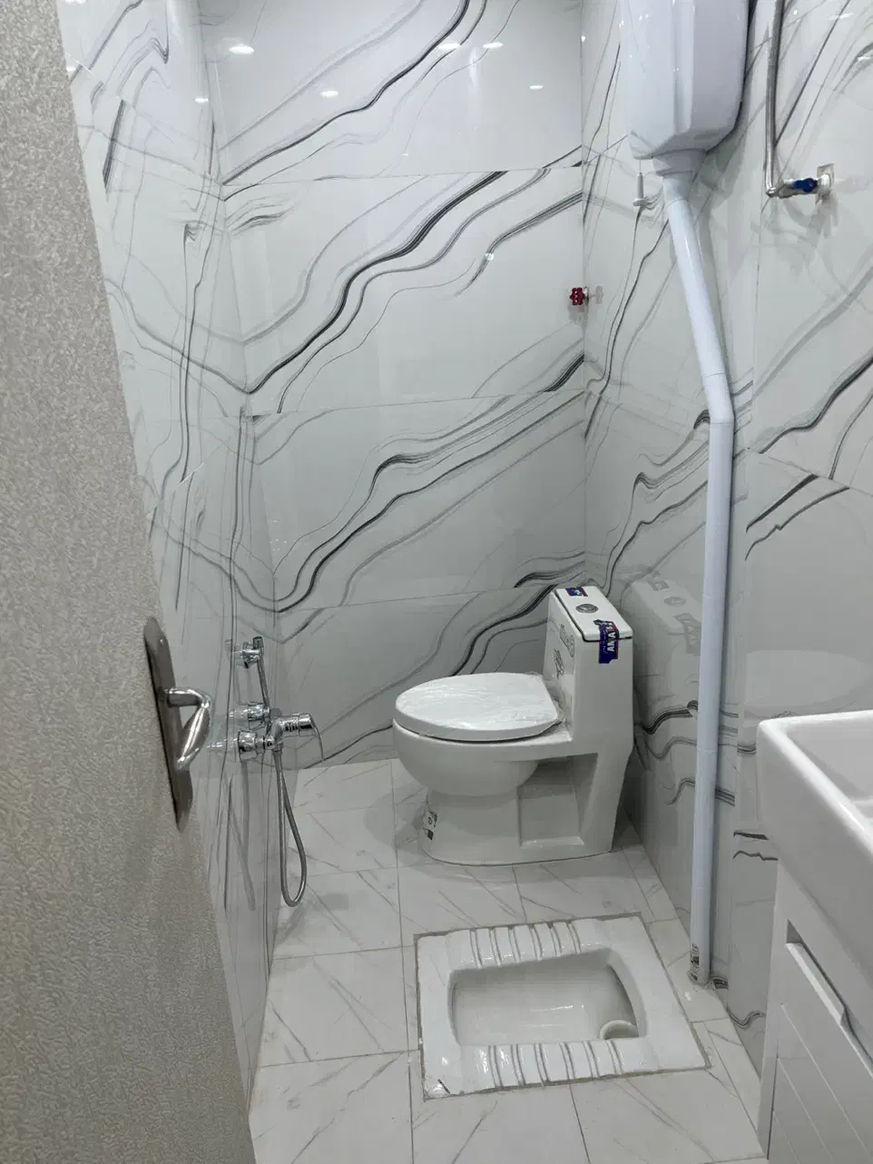 آپارتمان ۶۸ متری/تک خواب/خوش نقش