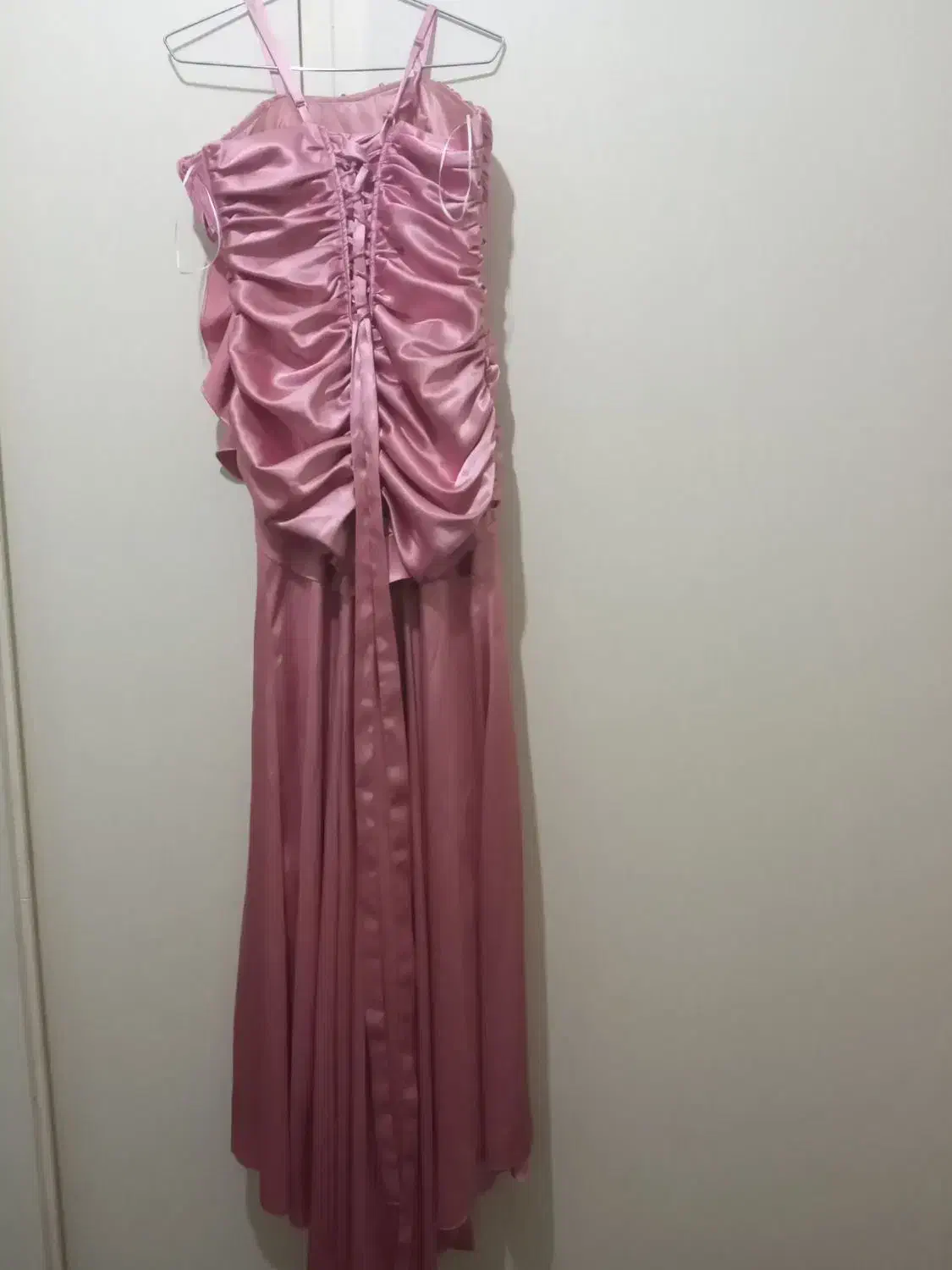 فوری فوری لباس مجلسی تن خوربسیارشیک|لباس|اسلام‌شهر, شهرک الهیه|دیوار