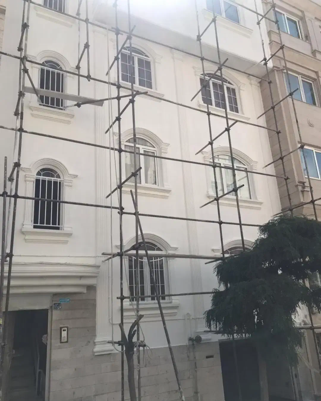 نقاش کنیتکس کاررنگ آمیزی نماکنتکس نقاشی ساختمان|خدمات پیشه و مهارت|شیراز, شهرک سراج‎|دیوار