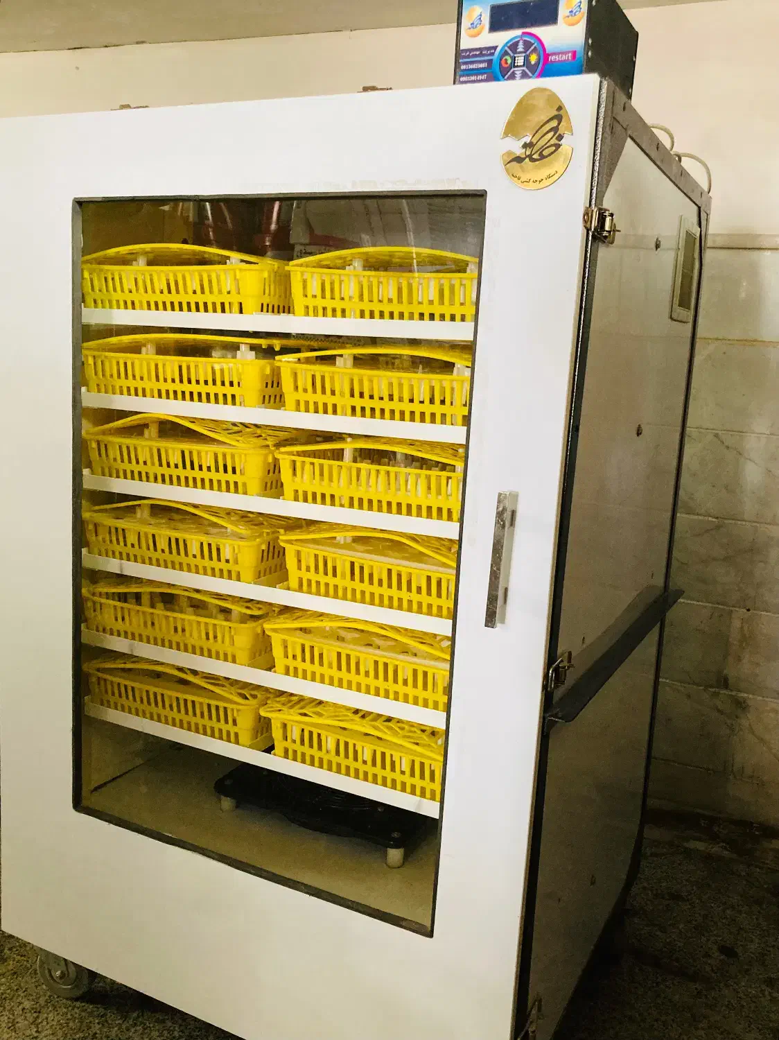 دستگاه جوجه کشی شرکت فاخته M-1008|لوازم جانبی حیوانات|ابهر, |دیوار