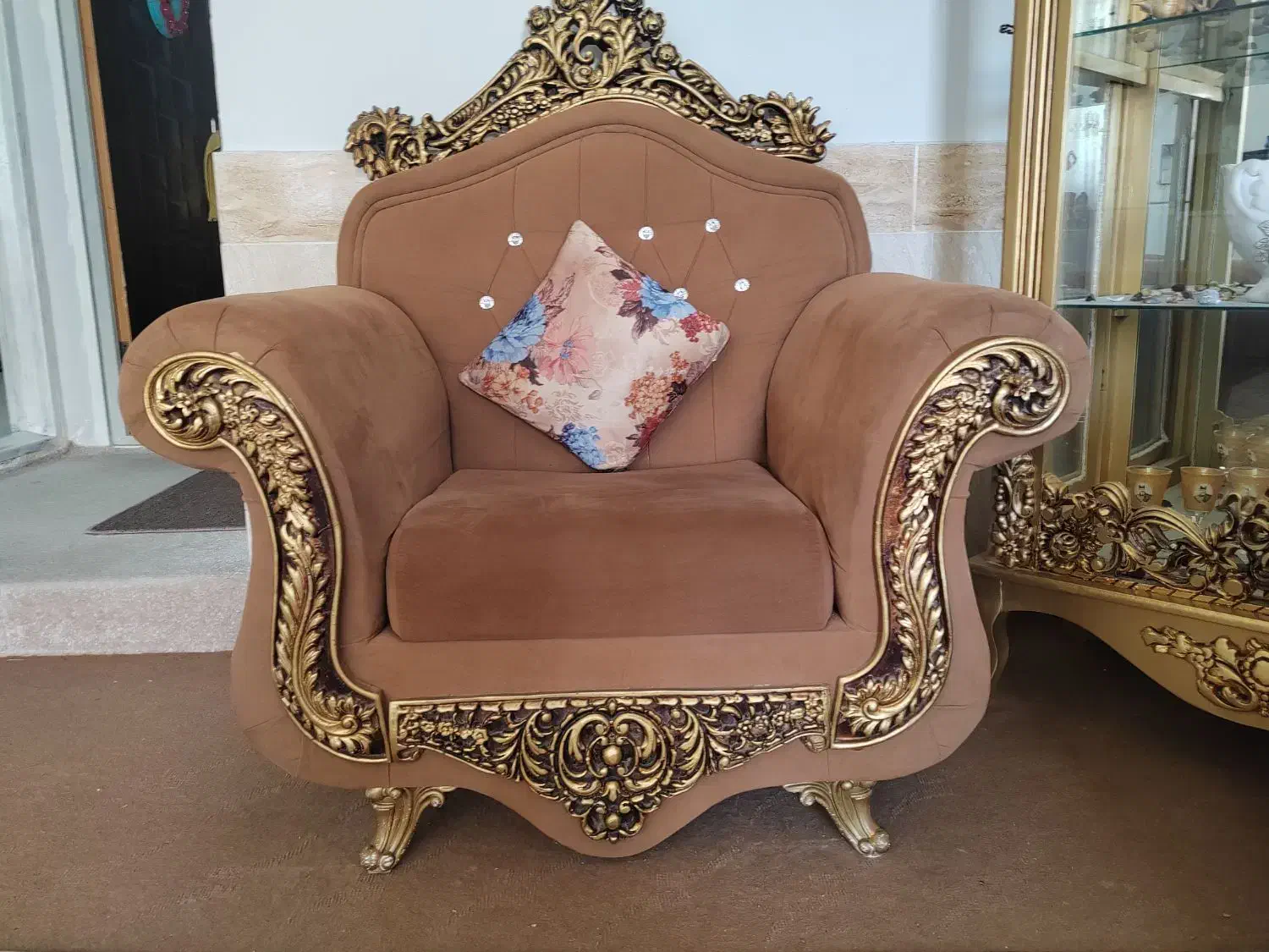 مبل نیم سلطنتی|مبلمان خانگی و میز عسلی|بیرجند, |دیوار