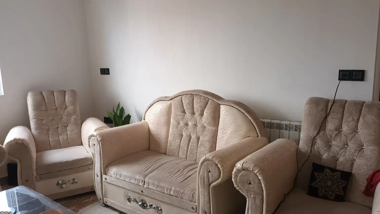 مبل ،چرم وپارچه  سالم سالم|مبلمان خانگی و میز عسلی|لاهیجان, طالقانی|دیوار