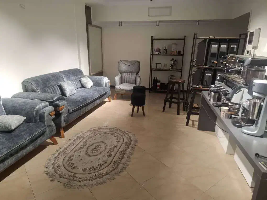 کارشناس فروش قهوه، کافه. فروش تخصصی|استخدام بازاریابی و فروش|تهران, بهجتآباد|دیوار