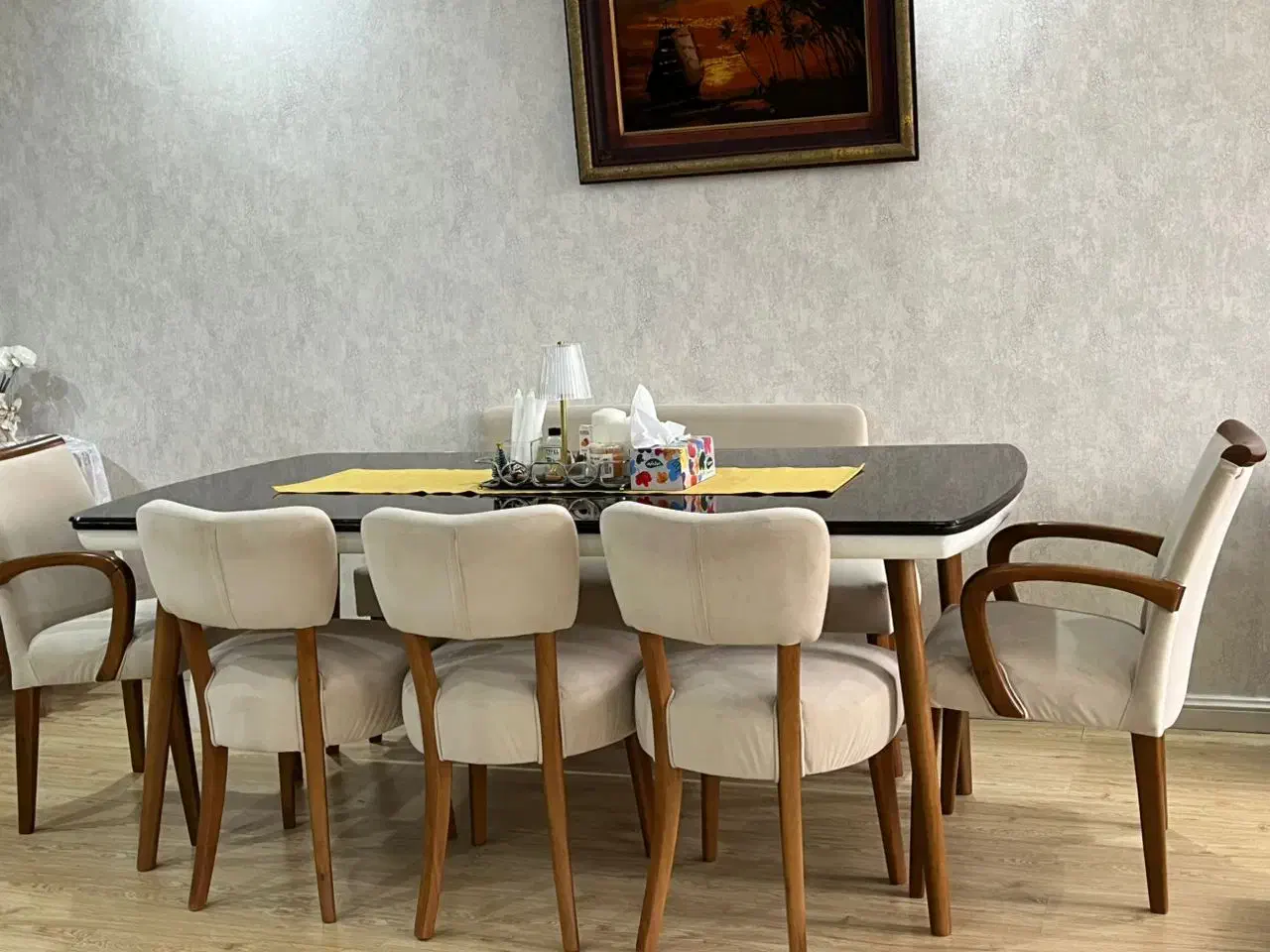 ناهارخوری ۸ نفره سالم و زیبا و کاناپه چستر|میز و صندلی غذاخوری|قزوین, |دیوار