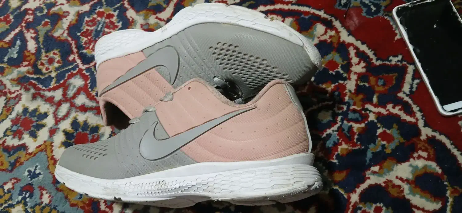 فروشی|کیف، کفش، کمربند|قوچان, |دیوار