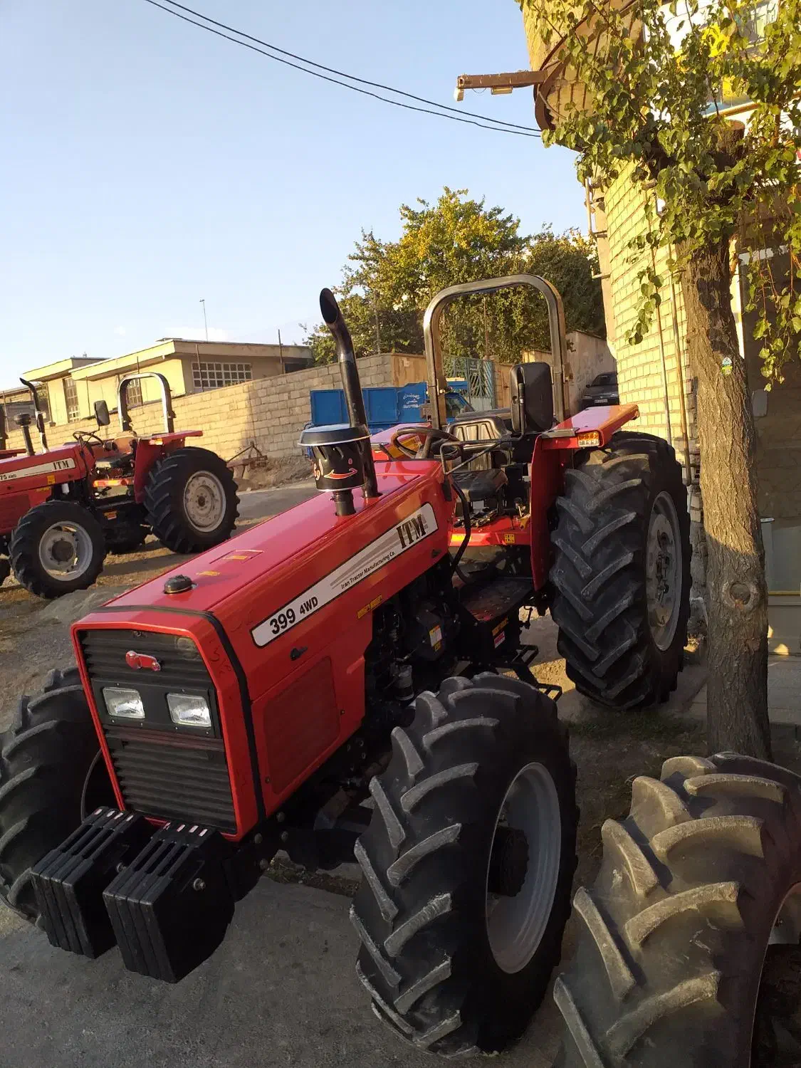 تراکتور ۳۹۹ مدل ۱۴۰۳ کم کار|خودرو سنگین|دیواندره, |دیوار